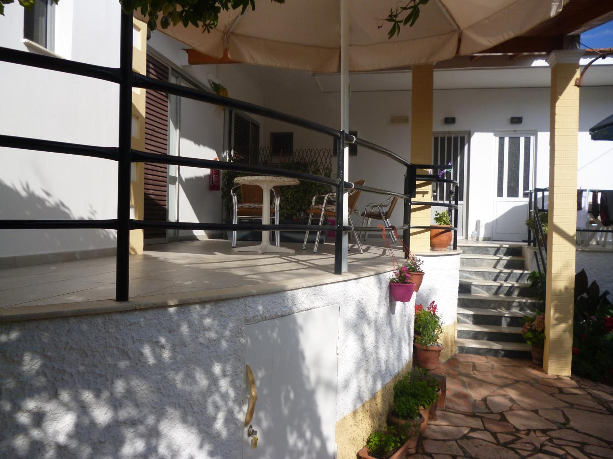 Kostas Apartments & Studios Agios Georgios Pagon Exterior foto