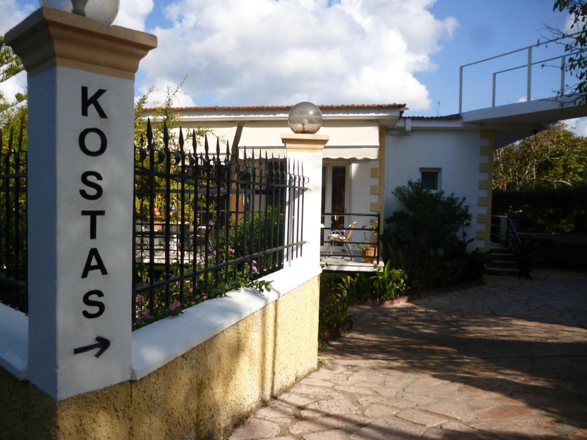 Kostas Apartments & Studios Agios Georgios Pagon Exterior foto